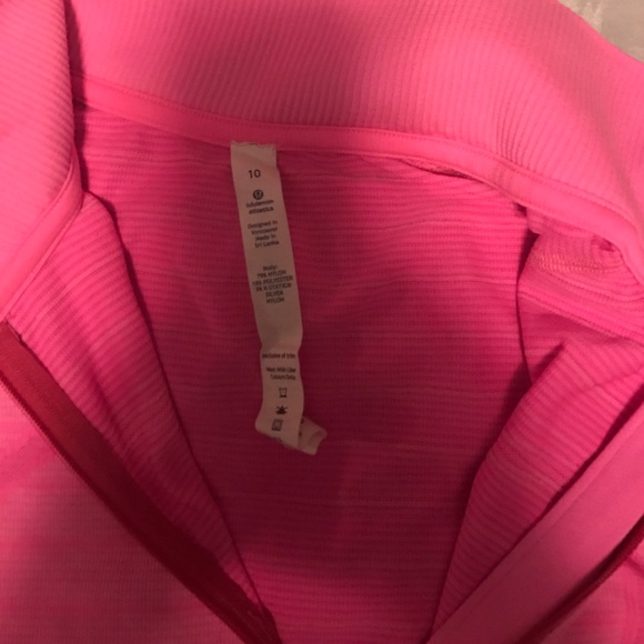 Lululemon half zip - Picture 2 of 3