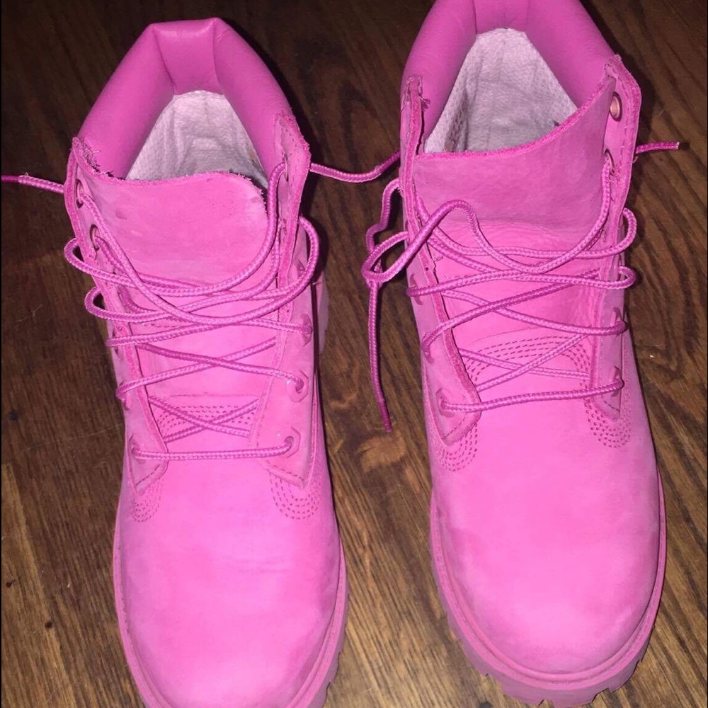 Pink timbs
