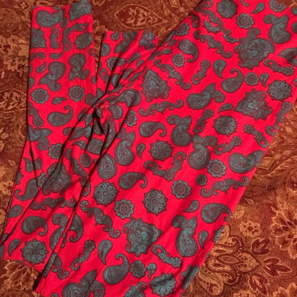 TC EUC lularoe paisley