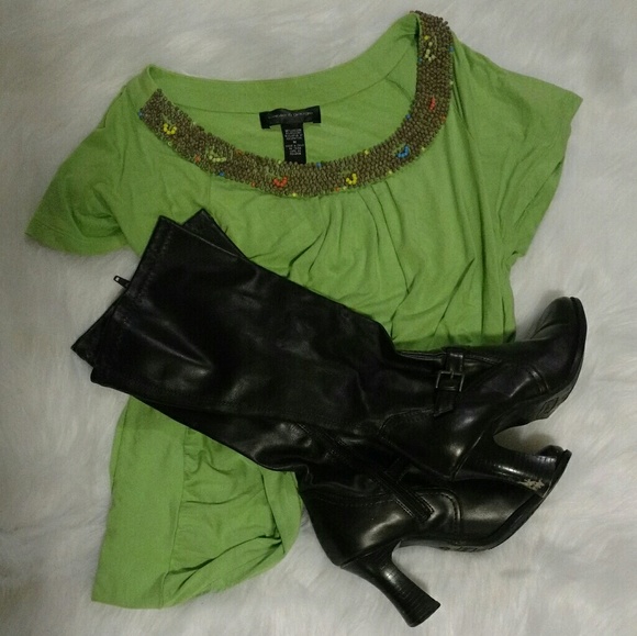 Beaded Necklace Cable & Gauge Shirt - Picture 3 of 9