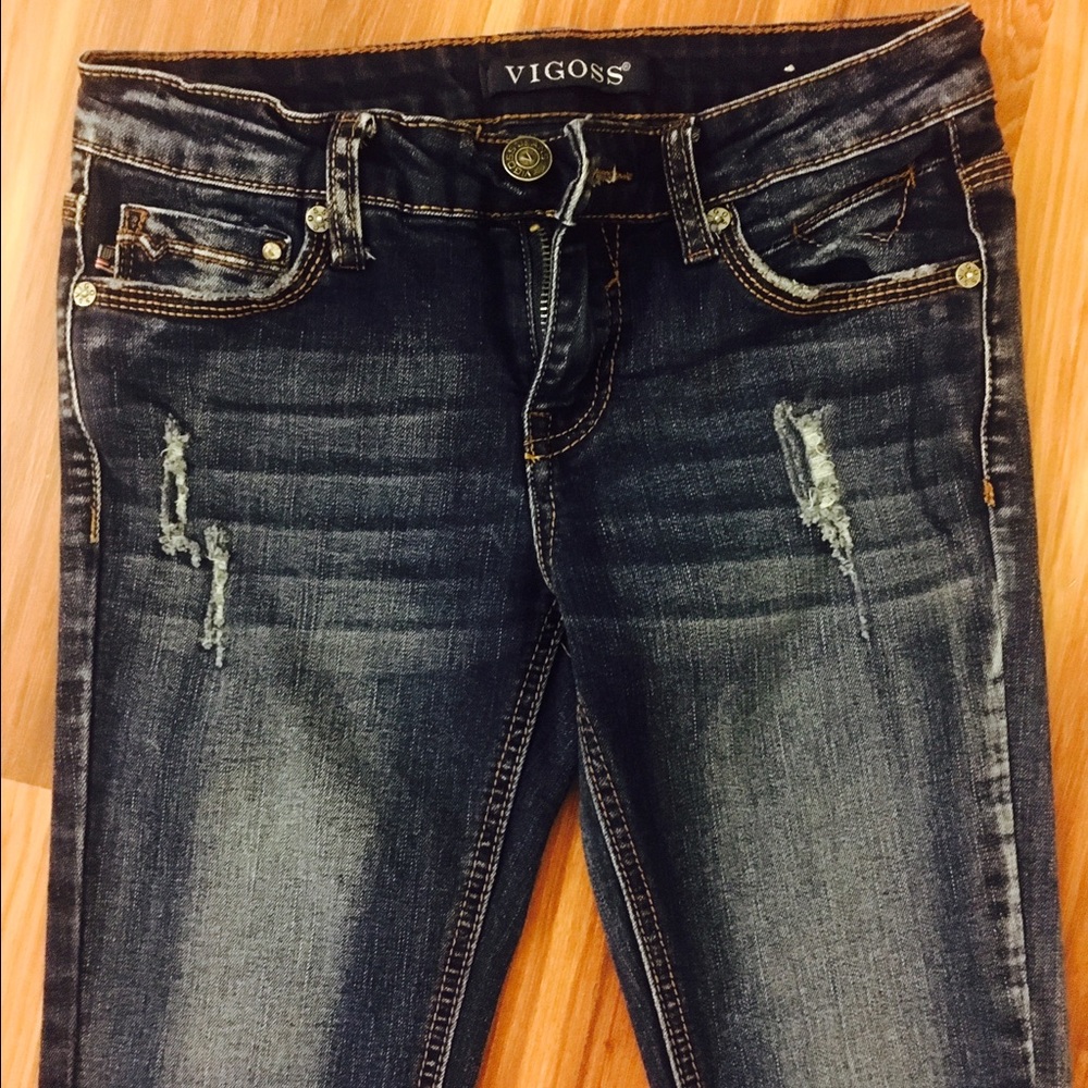 Vigoss kids/junior distressed skinnys!