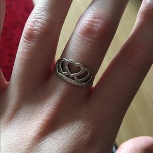 Pandora ring