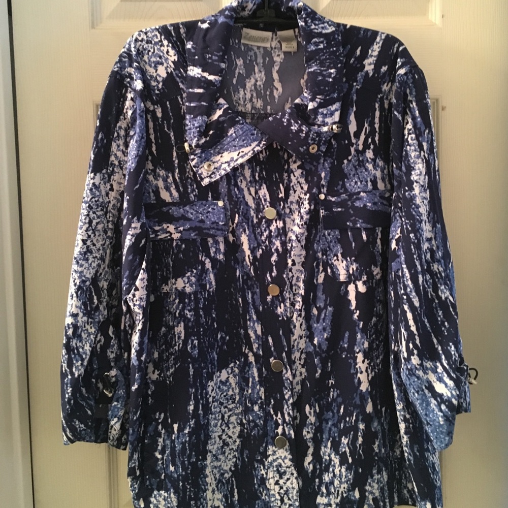 blue patterned lightweight jacket