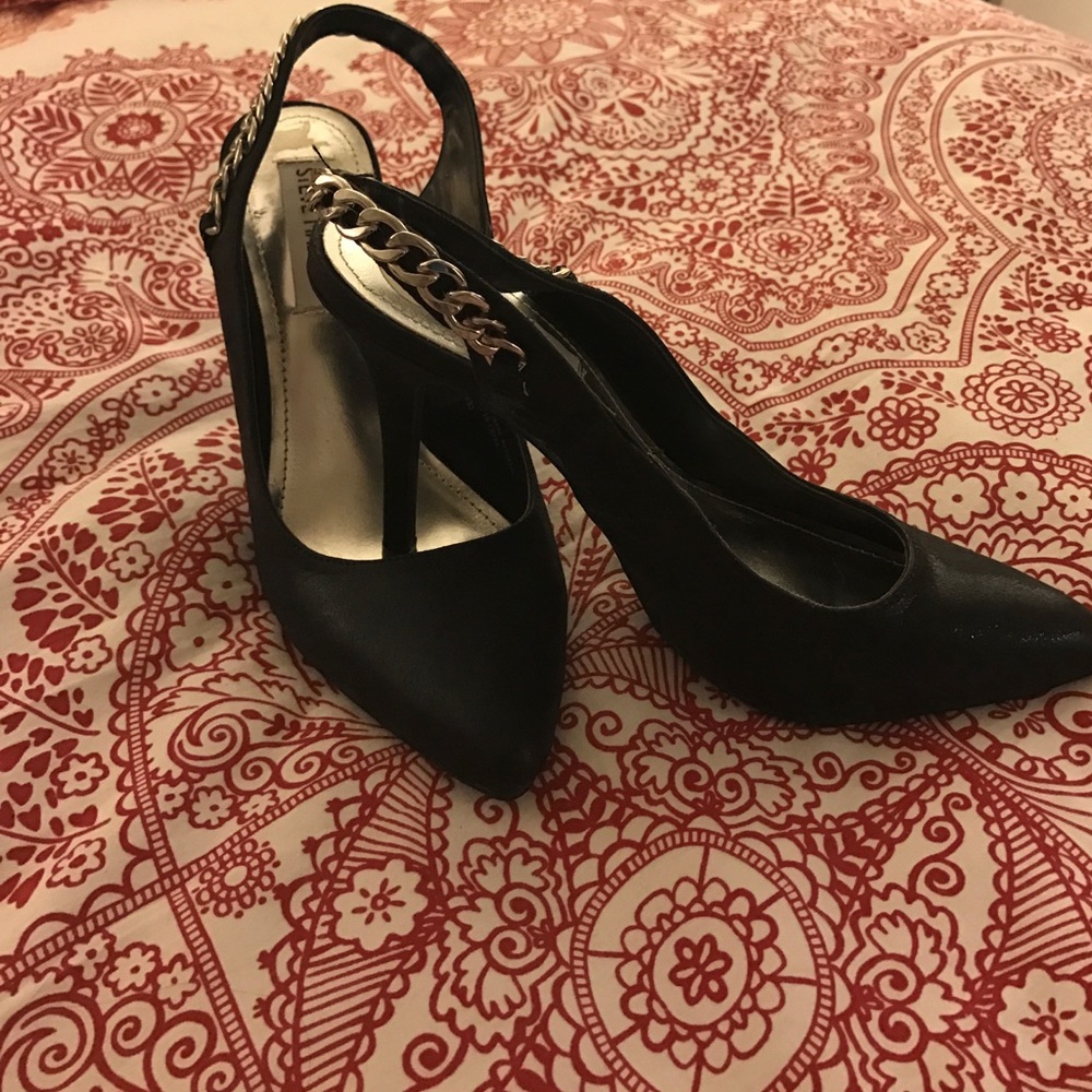 Steve Madden black heels