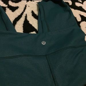 Lululemon leggings with FREE LEGGINGS.