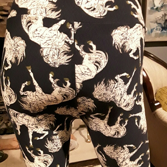Lularoe Unicorn Rare Stallion leggings - Picture 4 of 4
