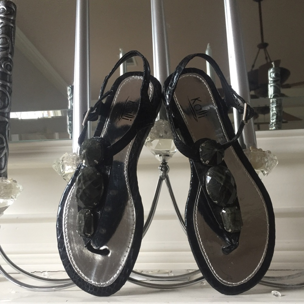 NWT Sexy Lil' Black Sandal