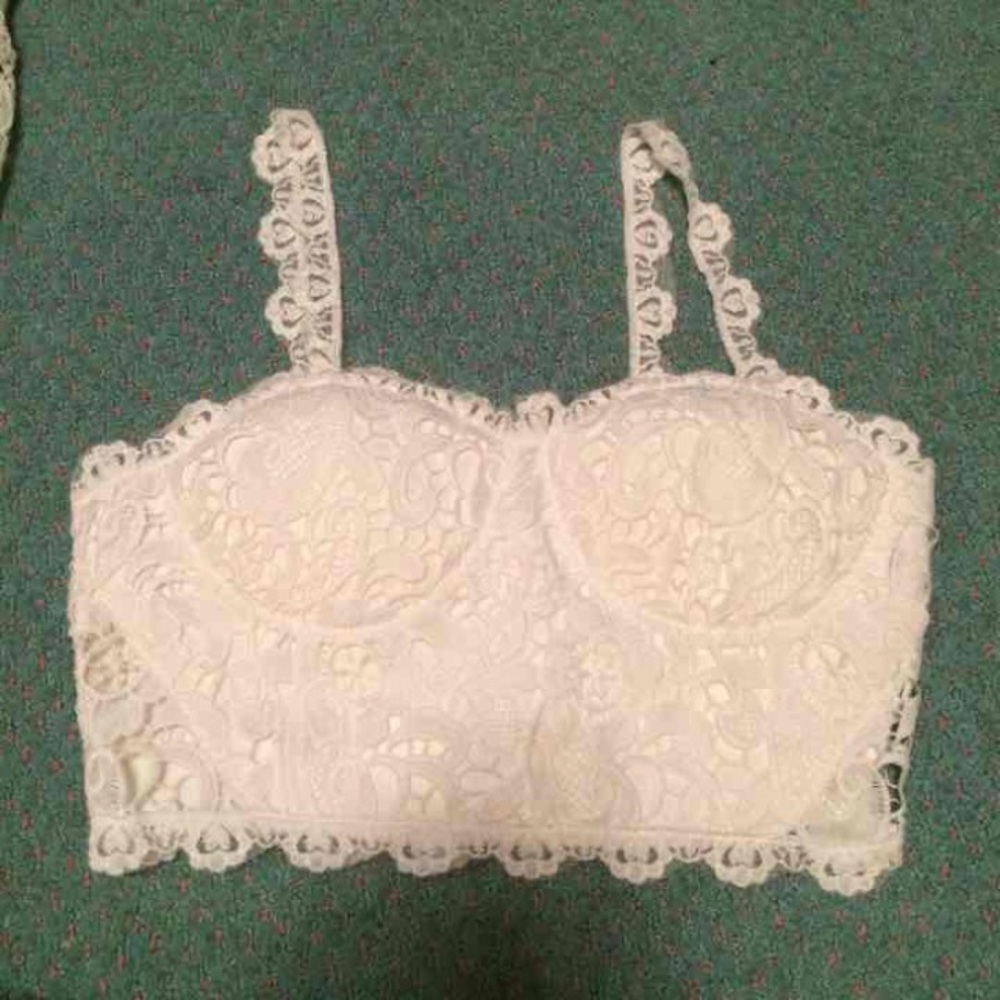 Lace Two Piece - Picture 3 of 7