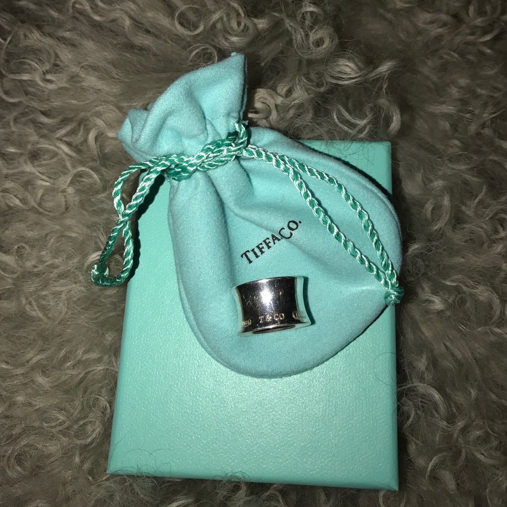 AUTHENTIC TIFFANY & CO. Tiffany 1837 Wide Ring