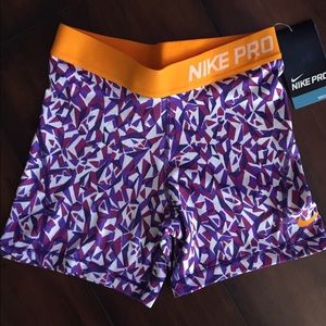 Nike short