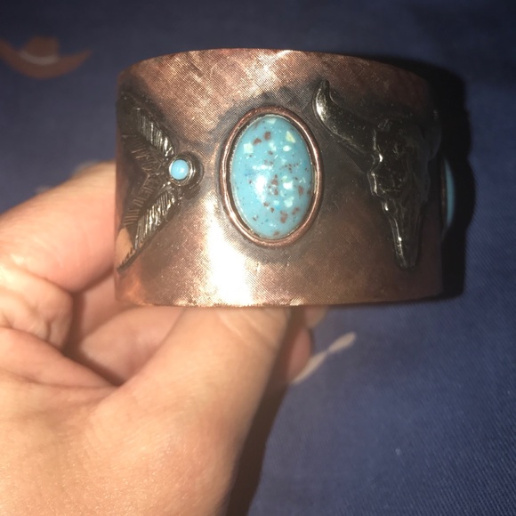 Cattle Skull Cuff - Picture 3 of 3