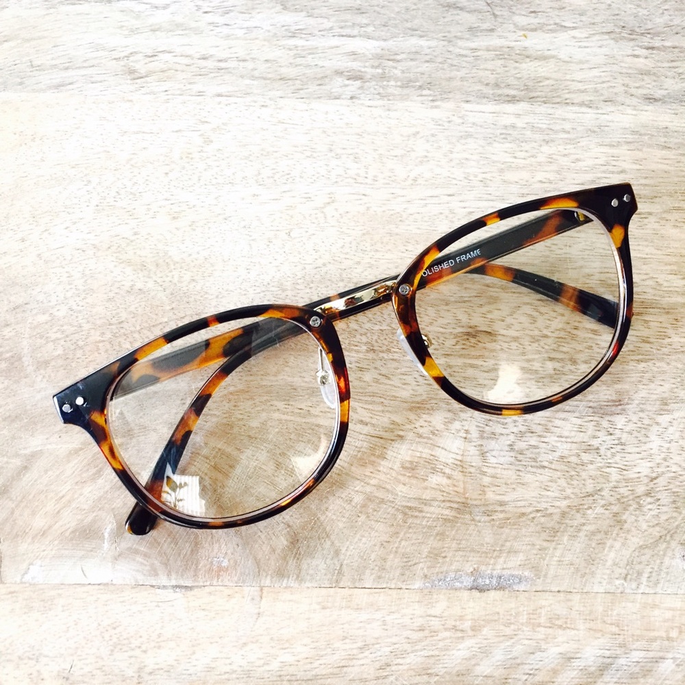Tortoise Frame Clear Lens Pantos Glasses