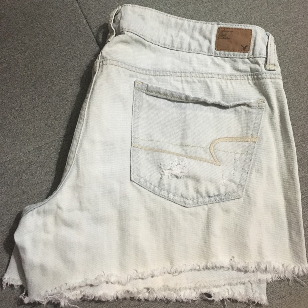 Like new American eagle jean shorts