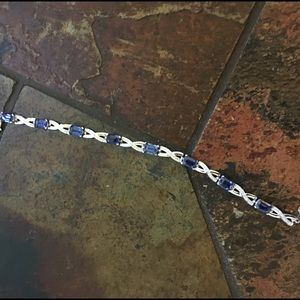 Sapphire and diamond chip bracelet