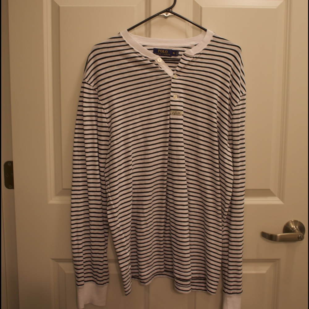 Polo Three button long sleeve t-shirt