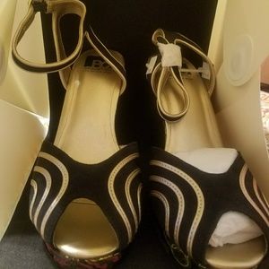 BC BLACK/GOLD