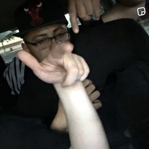 Meet your Posher, Dennis