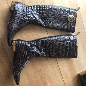Tory burch boots