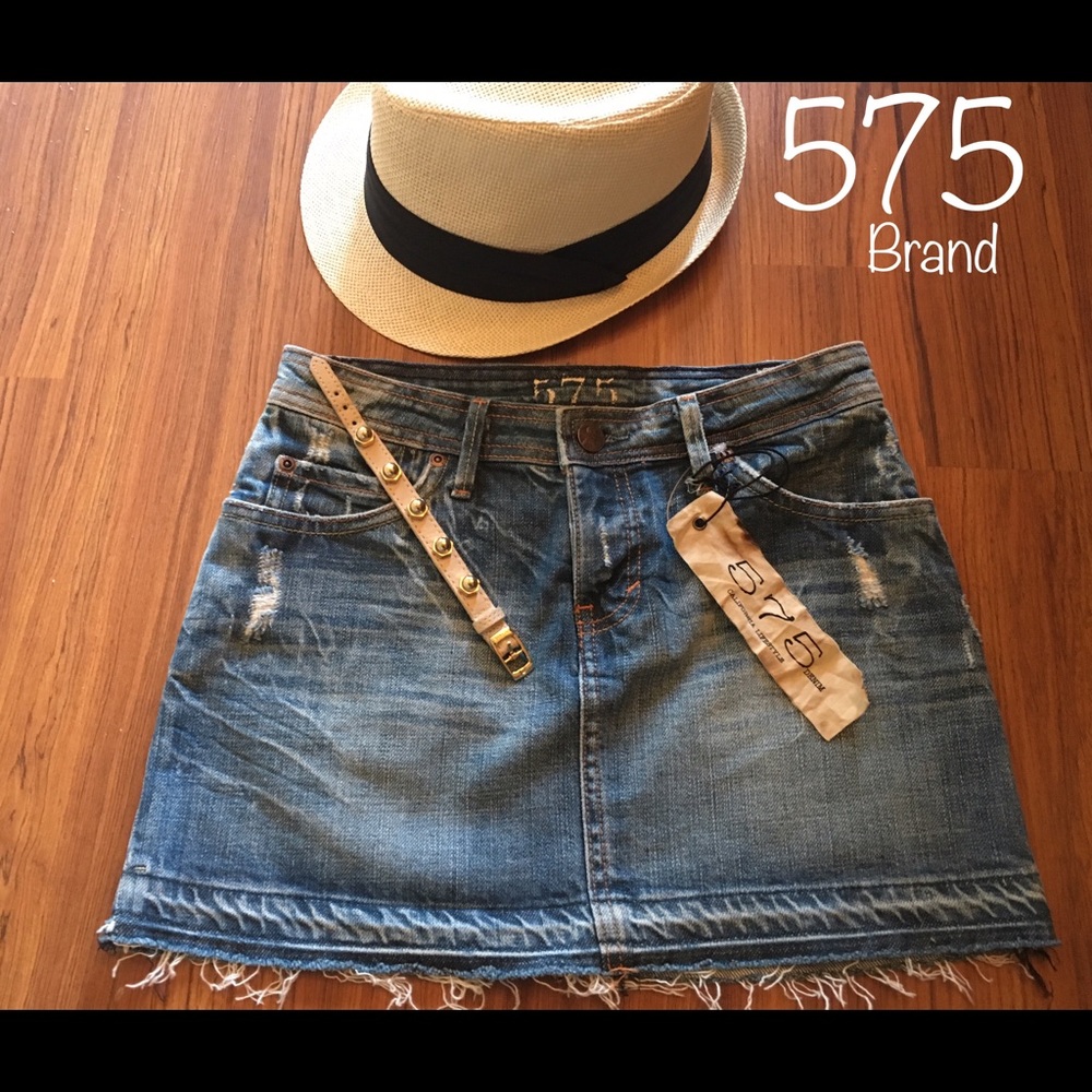 575 brand denim mini skirt. Size 23/24
