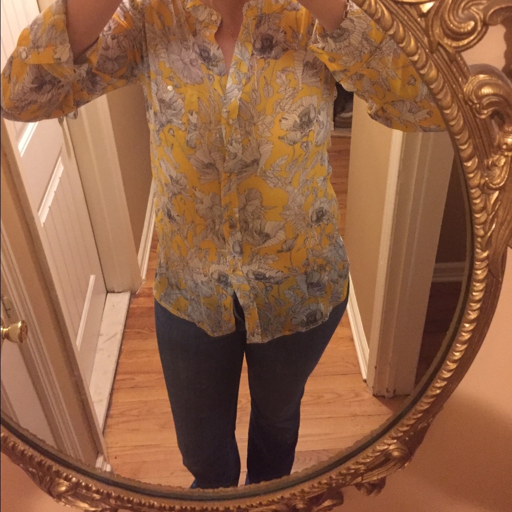 SOLD Elsewhere-Liz Claiborne blouse. - Picture 8 of 8