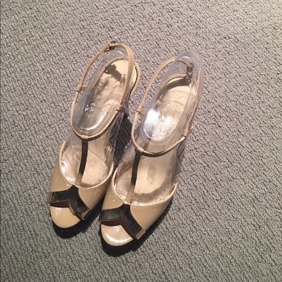 Jessica Simpson nude heels - Picture 5 of 5