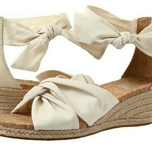 Authentic Ugg Cream Wedges