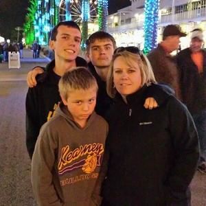 Meet your Posher, Kelly