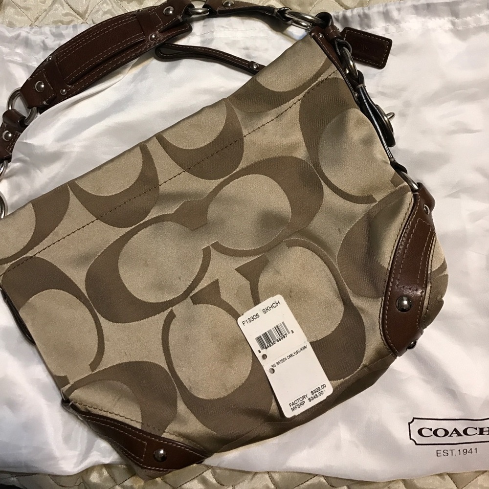 Coach medium shoulder bag