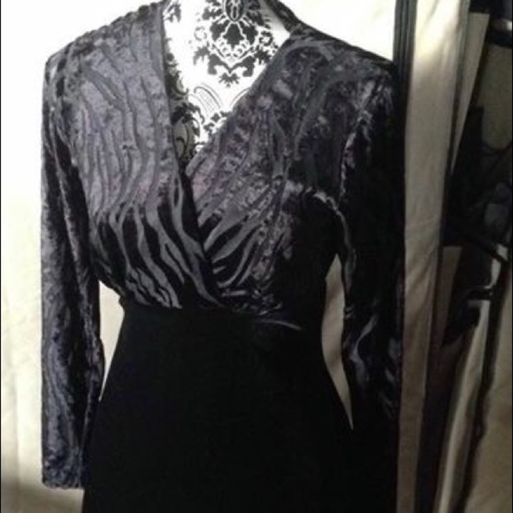 Pretty Black Dress