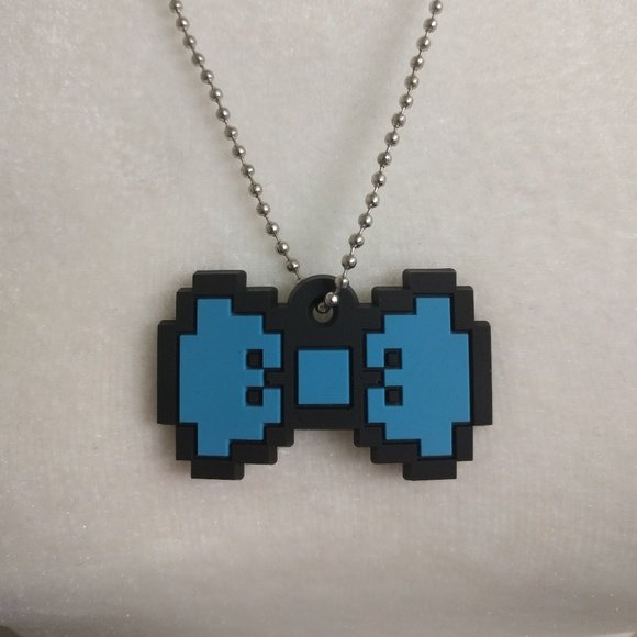 Side Quest Necklace NWOT - Picture 2 of 3