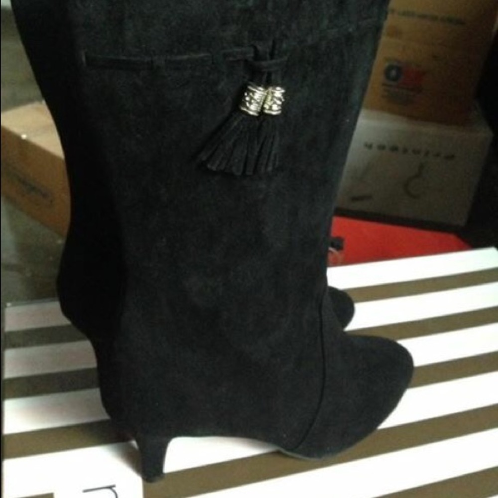 Black suede boots