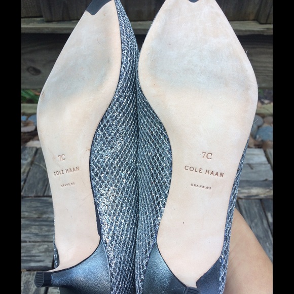 Cole Haan Glitter Bradshaw Pump - Picture 4 of 4