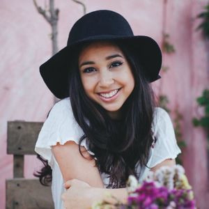 Meet your Posher, Carolyn