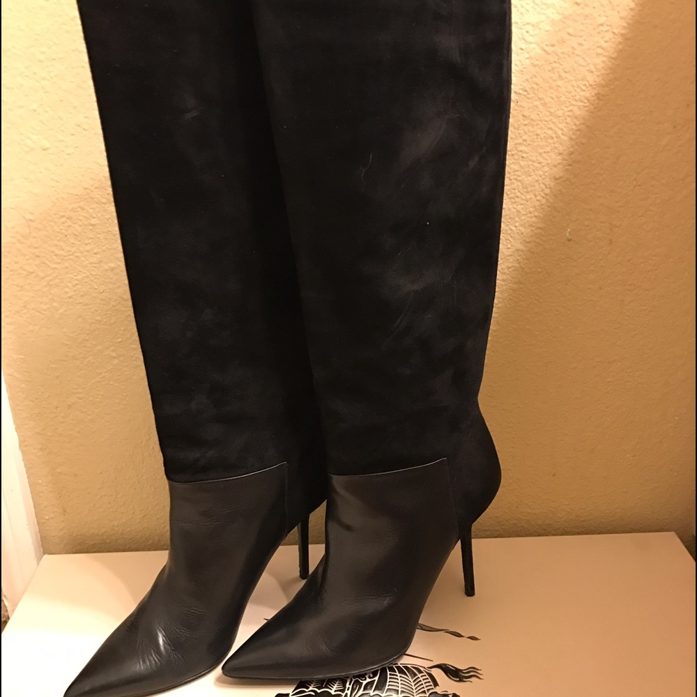 Pre-owned Burberry boots