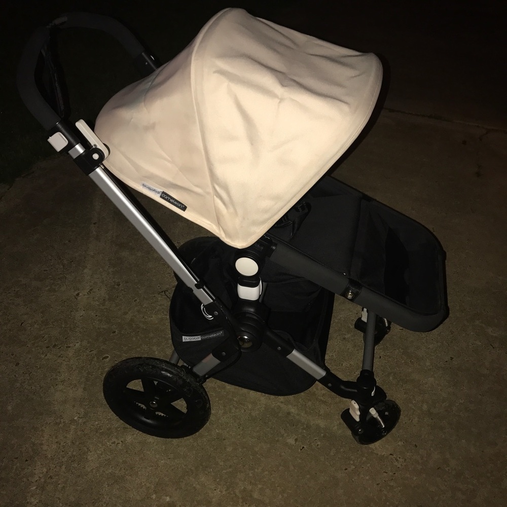 Bugaboo camelion stroller and bassinet!