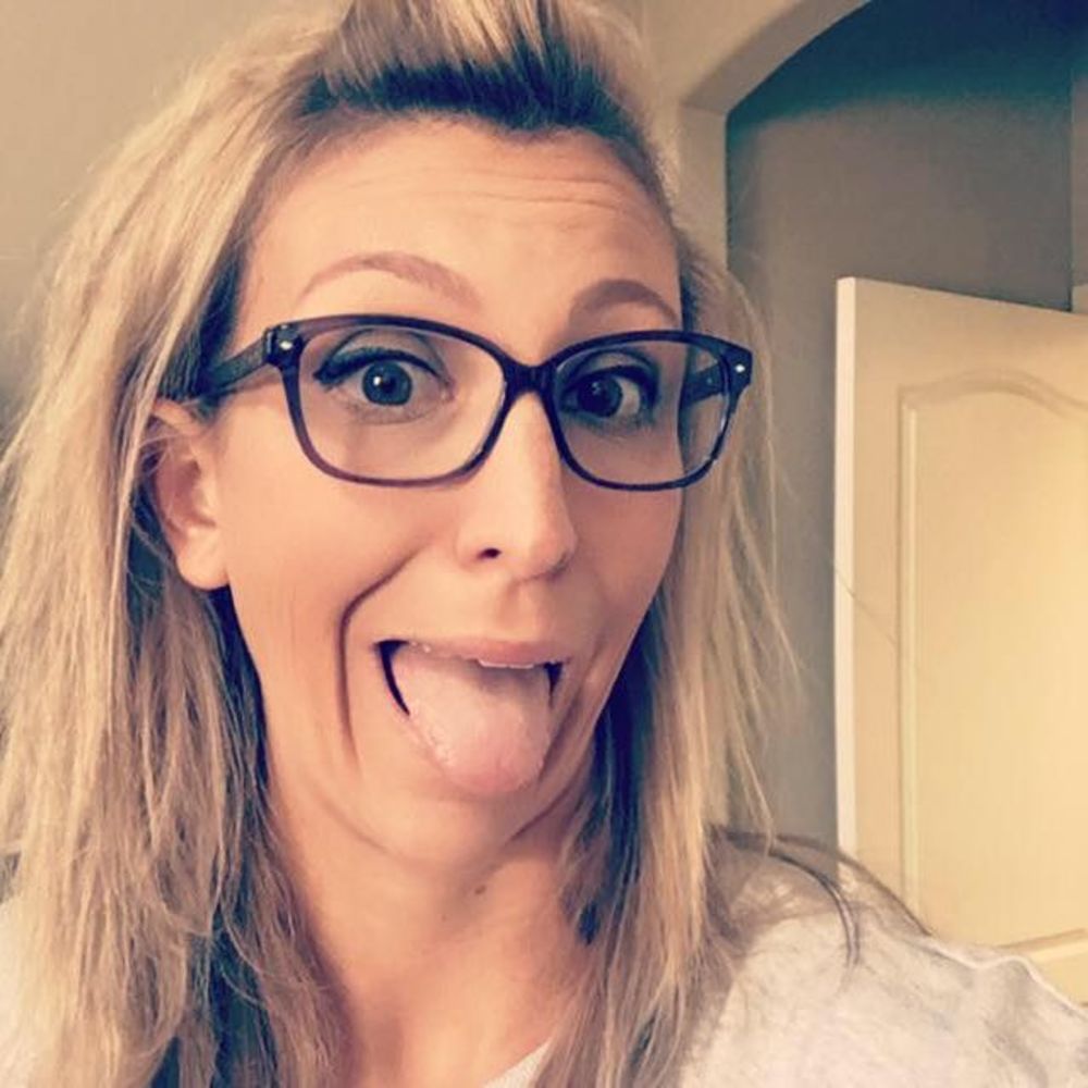 Meet your Posher, Marissa
