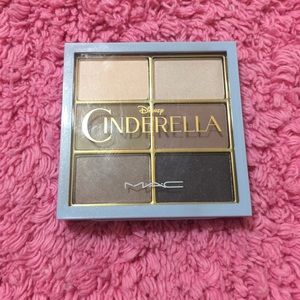 👁👁  MAC EYESHADOW PALLETTE 👑