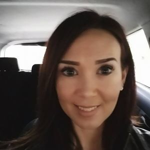 Meet your Posher, April