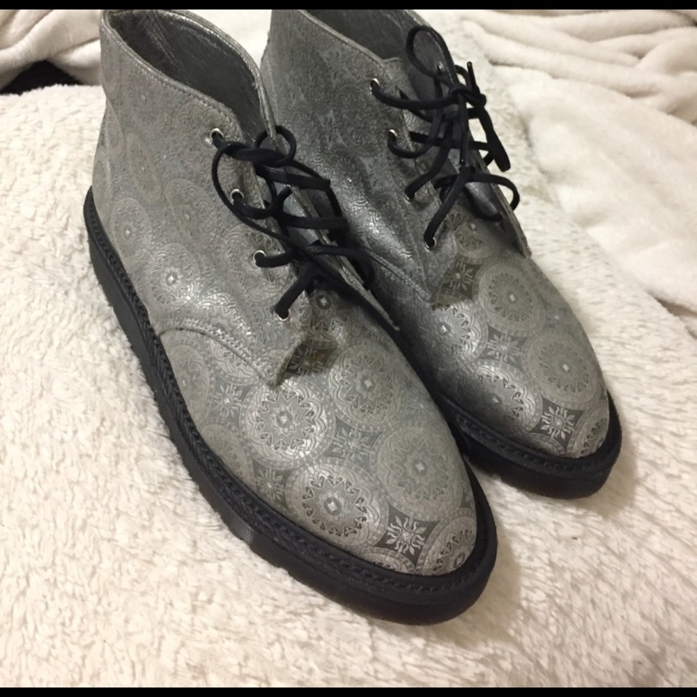 Dr. Martens Rare !!