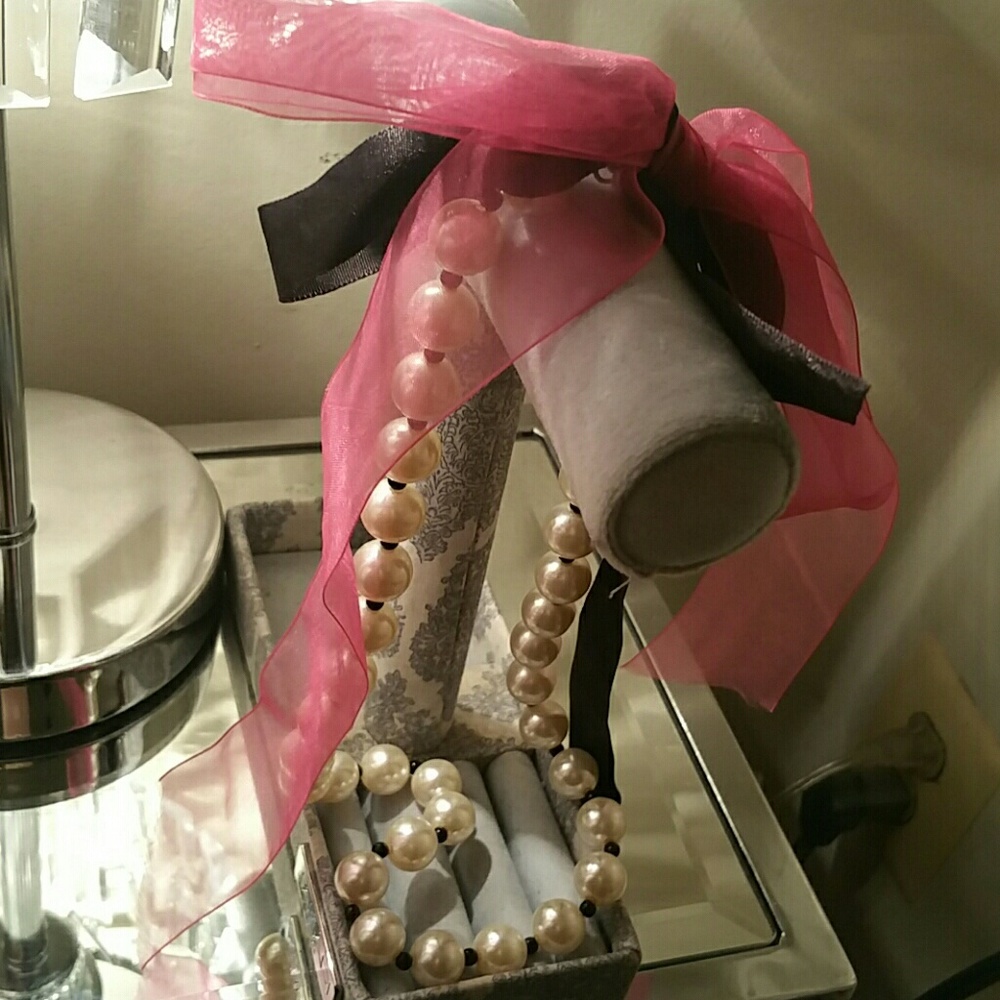 Adorable Ribbon Necklace