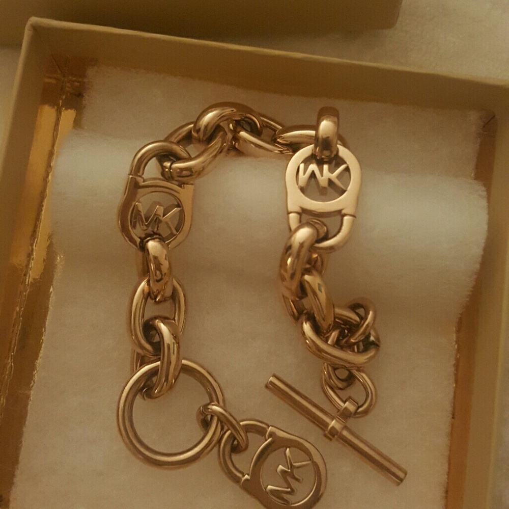 Michael Kors Gold bracelet
