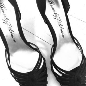 NIB Black Beverly Feldman sandals