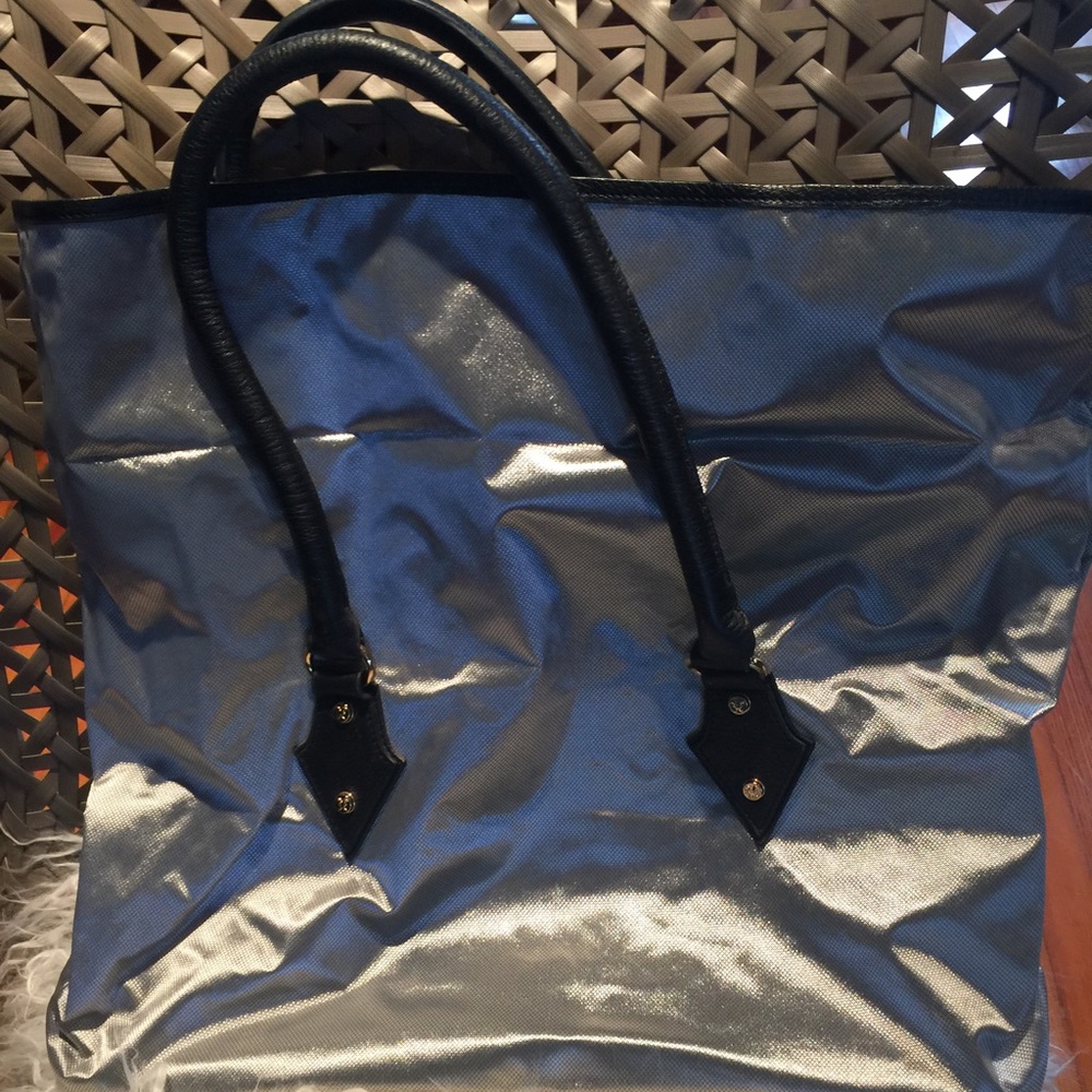 Gently used Anteprima Nueve tote