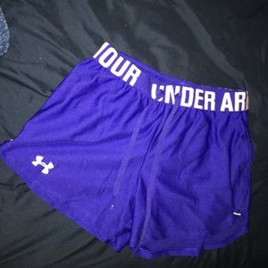 Under armour running short