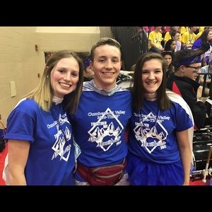 Meet your Posher, Lindsay