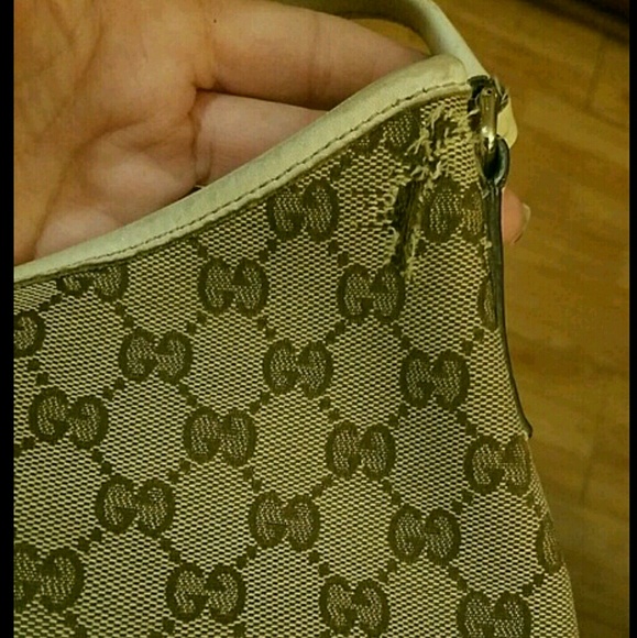 Authentic Gucci Britt hobo purse - Picture 3 of 5