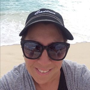Meet your Posher, Heidi