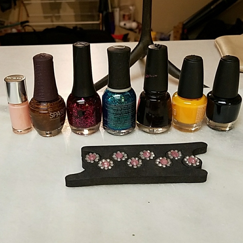 Brand New Finger Nail Polish and Toe Dividers