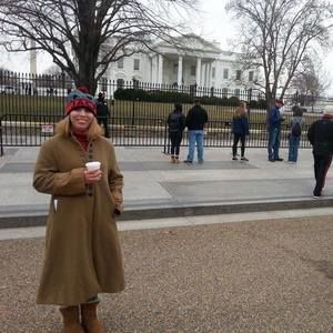 Meet your Posher, Lorie