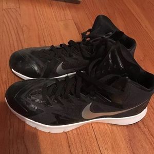 Nike hyperquickness size 11 basketball shoe